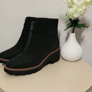 Blondo Black and Brown Winter Boots